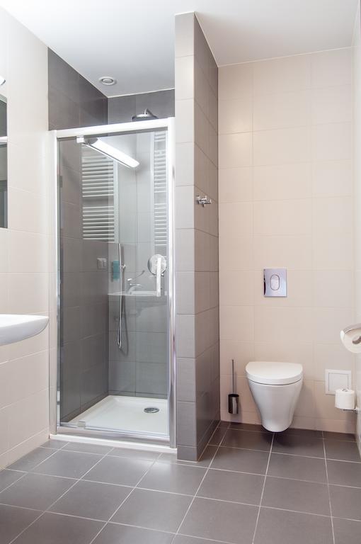 B&B Wieniawa Parking I Sniadanie W Cenie! Breakfast And Parking Included! Leszno  Oda fotoğraf